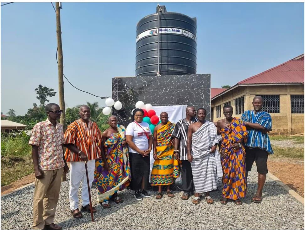 The newly commissioned Women of the Kingdom borehole and water tank